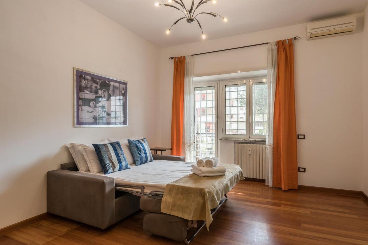 Bright 2 Bedroom And Balcony Appartement *