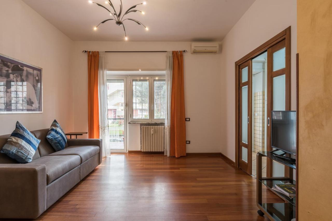Bright 2 Bedroom And Balcony Appartement