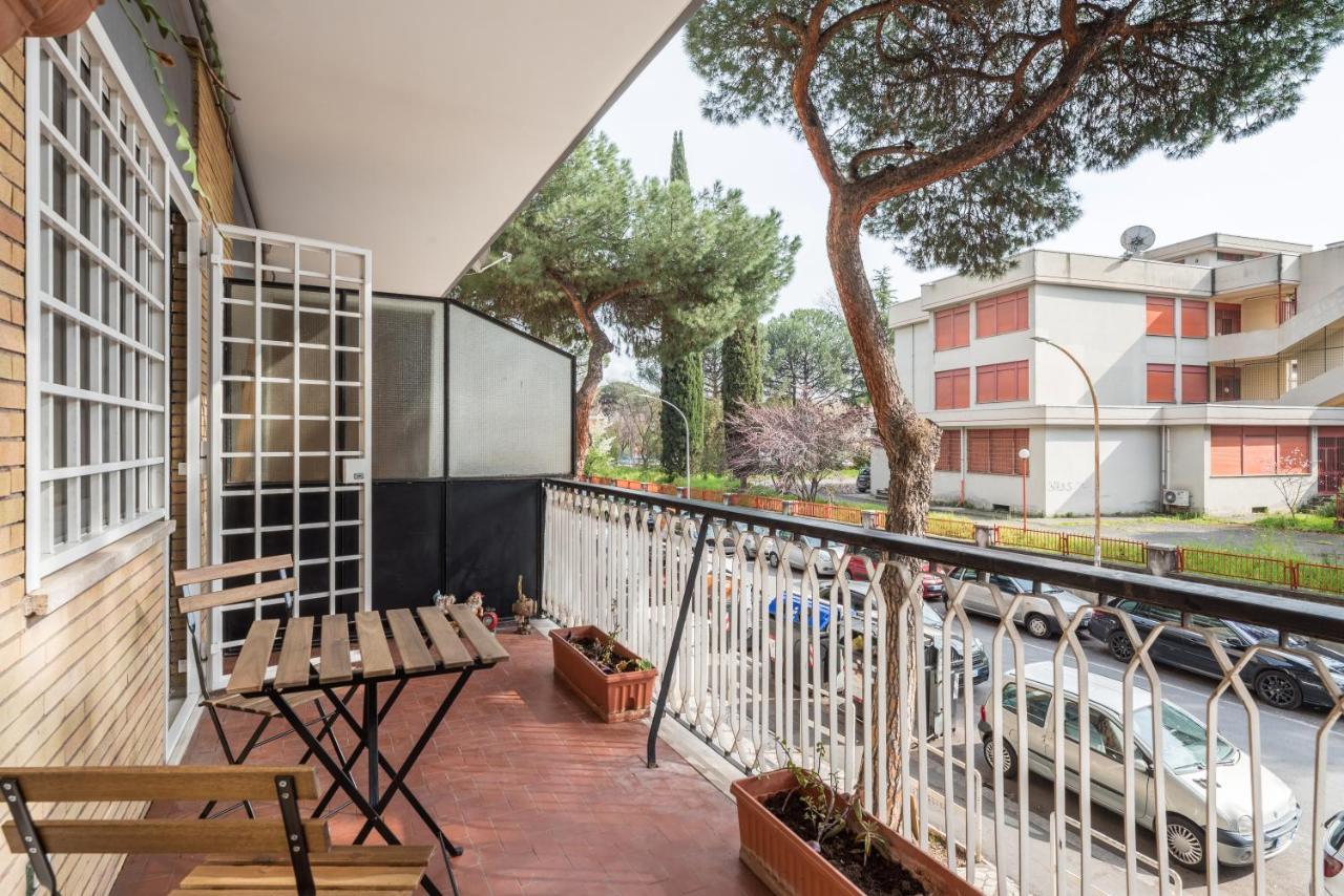 Appartement Bright 2 Bedroom And Balcony